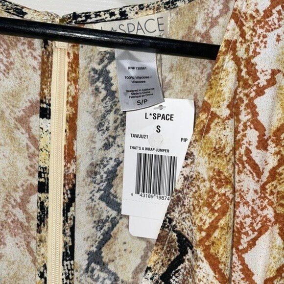 L*Space That’s A Wrap Jumper Sz S - Picture 4 of 7